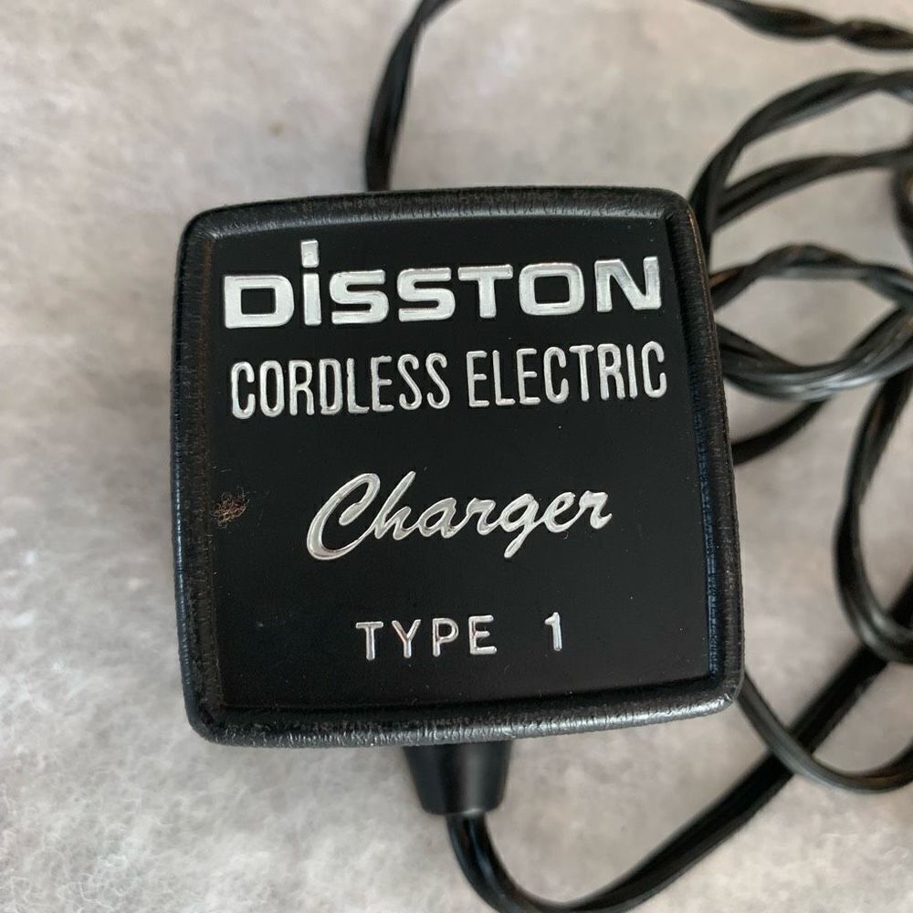 Disston Cordless Electric Charger Type 1 120 V 60 Hz 5W